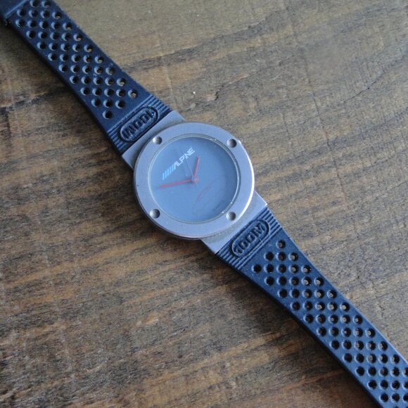 ALPINE GENUINE VINTAGE WATCH - Picture 3 of 5